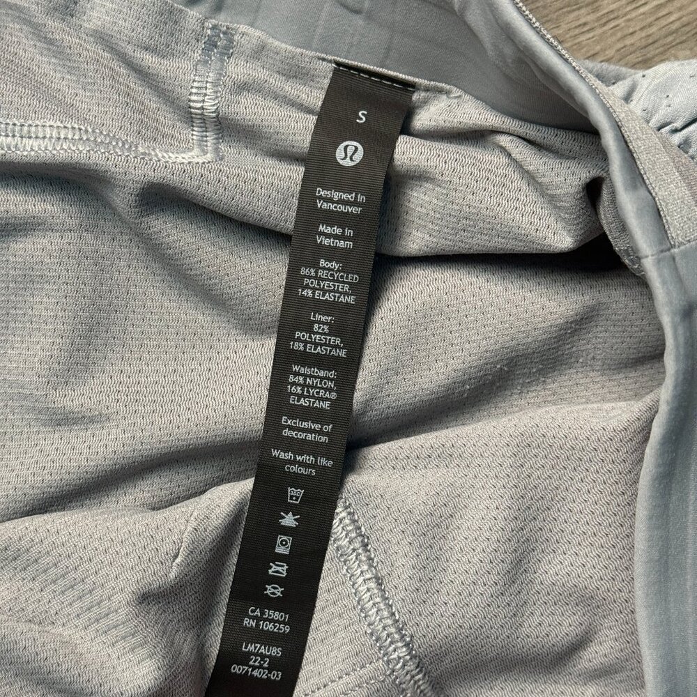 Lululemon Men's Fast and Free Lined Short 6" - Grey - Picture 6 of 10